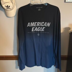American Eagle Men's long sleeve